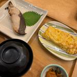 銀ヒラスと厚焼玉子定食(さちのや食堂 青戸店)