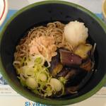 茄子とツナの冷やしそば