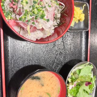 ネギトロ丼(貝々味海)