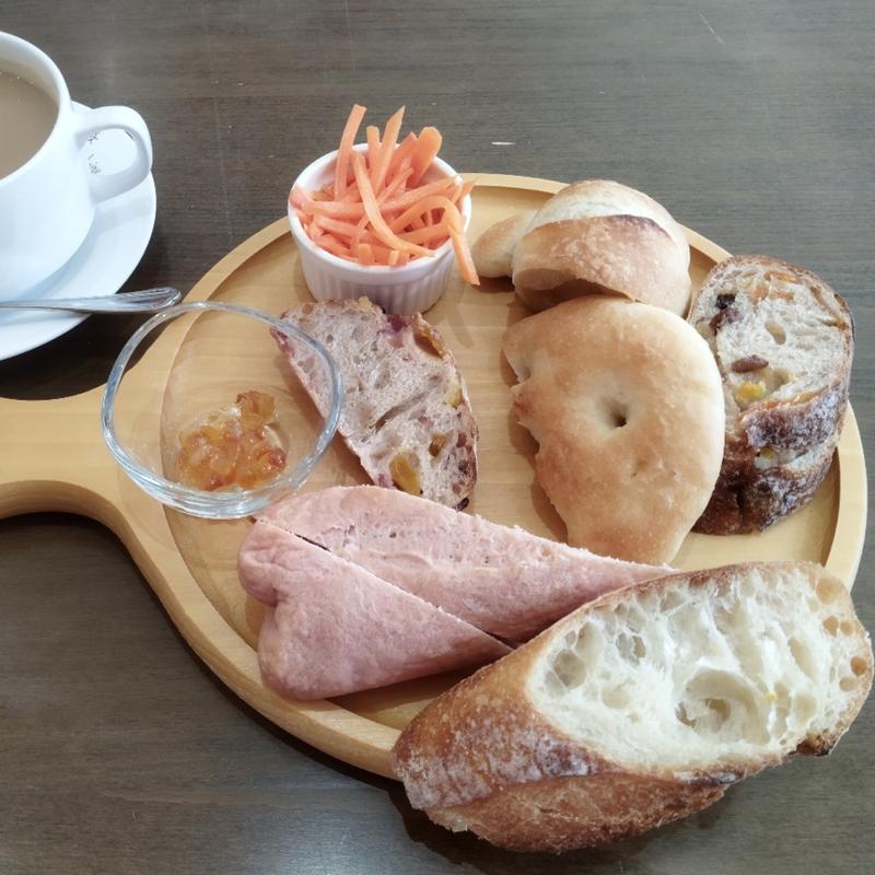 6種のパンプレート(ドリンク付)(ヴィゼ ポレール)