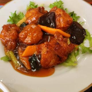 唐揚げの甘酢餡掛け(親中国料理ドラゴンハウス)