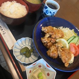 鶏の唐揚げ定食(やまざと)