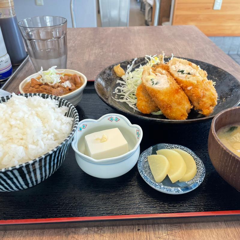 日替わり➕モツ煮小(楽㐂食堂 (らっきー食堂）)