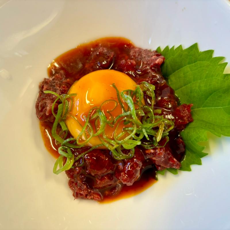 クジラ赤身ユッケ(筑豊や)