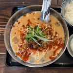 担々麺