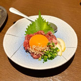 青森県産桜ユッケ(石と肴 地雷也 )