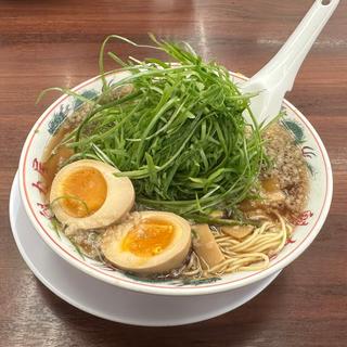 特製醤油九条ねぎラーメン+ 半熟味付玉子(京都北白川ラーメン魁力屋 海老名店)