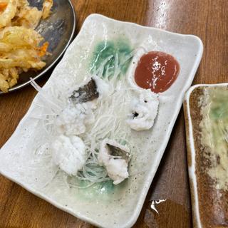 鱧の湯引き(酒の奥田)