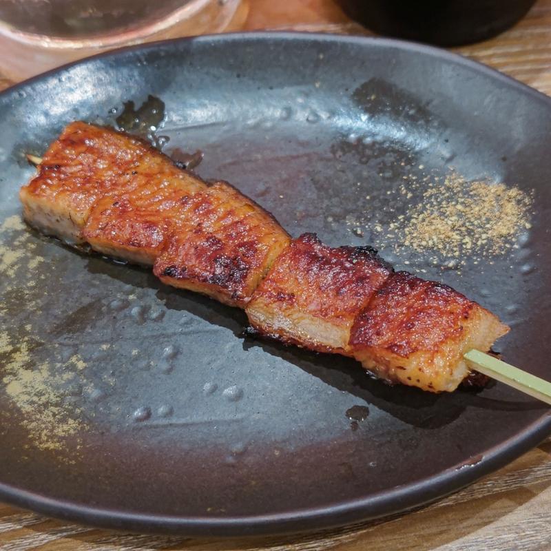 鰻串の炭火焼き(富の市)