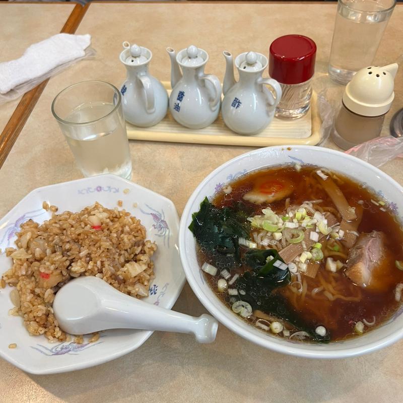 半チャーハンラーメンセット(中華料理 栄龍)