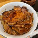 ロース・バラ盛り合わせ(ぶた丼のとん田)