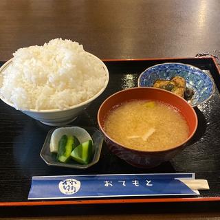 定食セット(梅田軒・酒泉わたゆり)