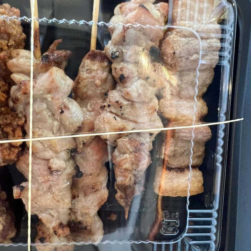 串焼きとりもも(やきとりからあげ雅)