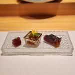 毛蟹と新生姜のジュレがけ カツオタタキ 醤油