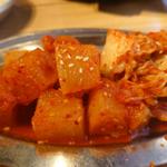 キムチ盛り合わせ