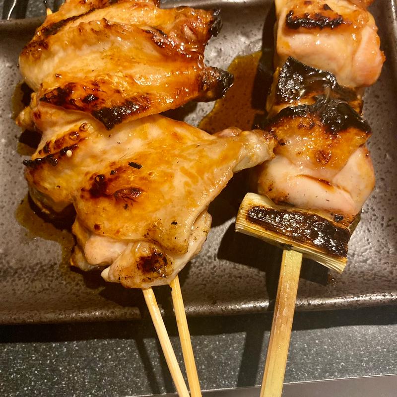 鶏ねぎと手羽先串(鳥真 久里浜店)