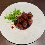 アーモンドポークの黒酢酢豚(中菜バル 碗)