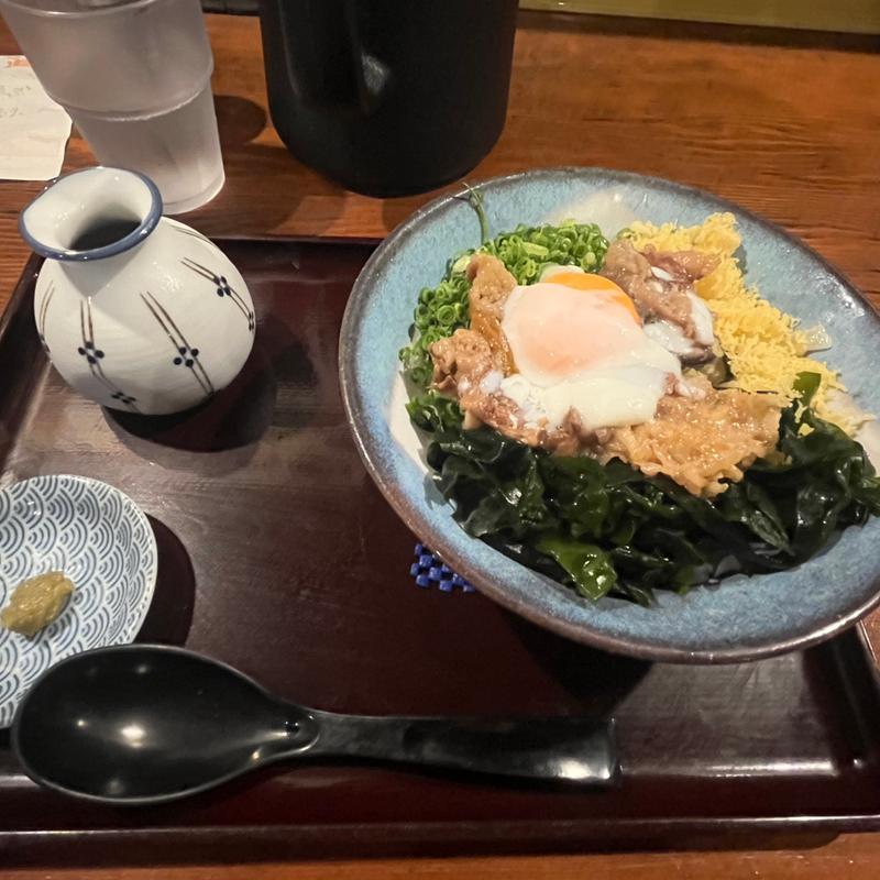 肉温玉ぶっかけうどん(うどん大文字　筑紫野店)