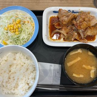 スタミナ豚バラ炒め定食(松屋 川越インター店)