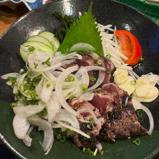 藁焼きカツオのタタキ 塩ダレ(遊食楽酔みやざき )