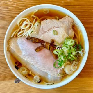 あっさり煮干中(中華そば ひらこ屋)