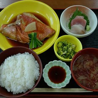 金目鯛の煮付け定食