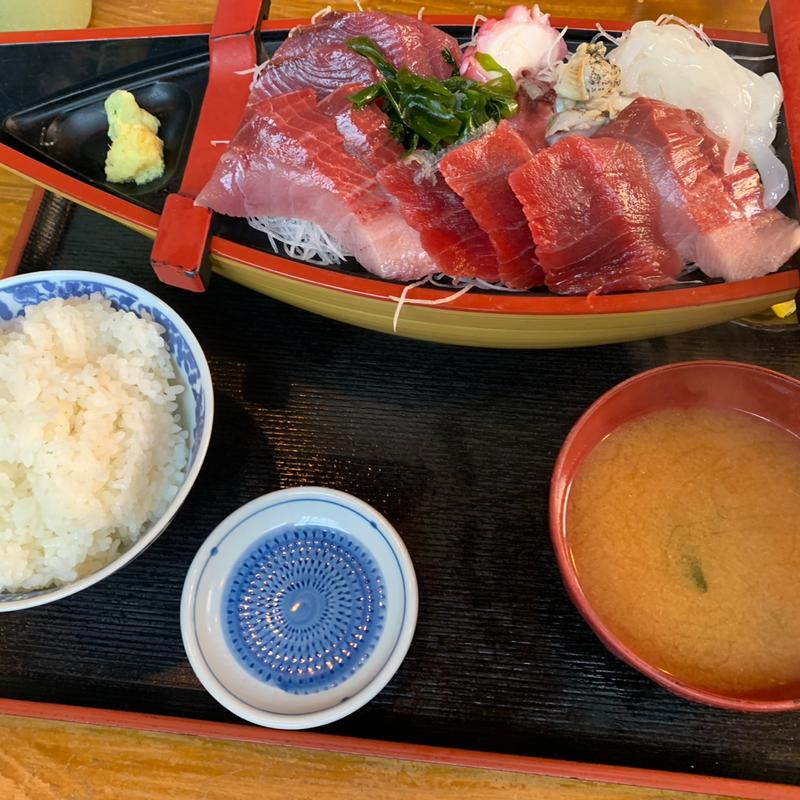 うおたみ定食（赤身入り）(魚民商店)