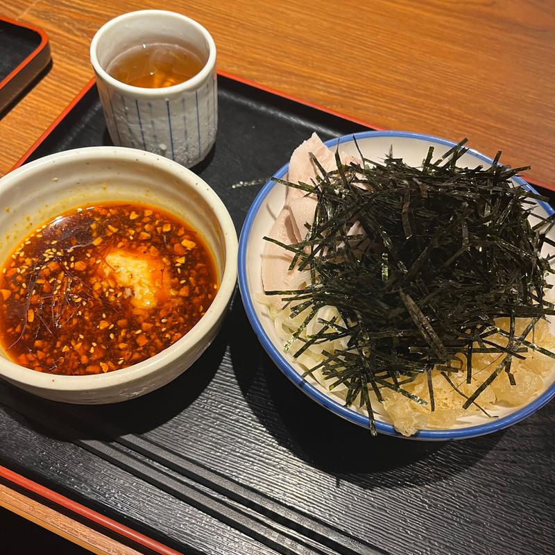 ピリ辛うどん(浅草割烹天とよ神保町店)