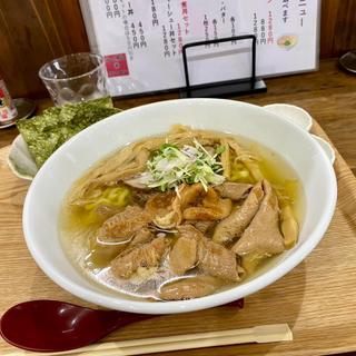 特製もつ煮ラーメン(伊藤商店)