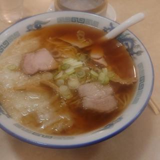 手打 ワンタンメン 大盛(柳の下　末弘軒 本店 )