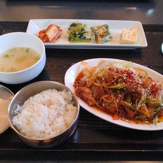 コプチャン炒めセット(水刺間)