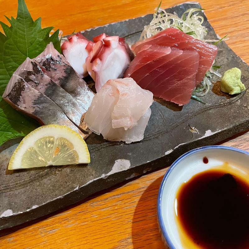 お刺身三種盛り(横川食堂 )