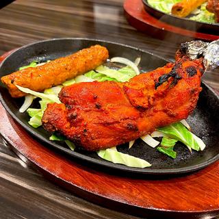 タンドリーチキン＆シークカバブ(Tandoori Nights)