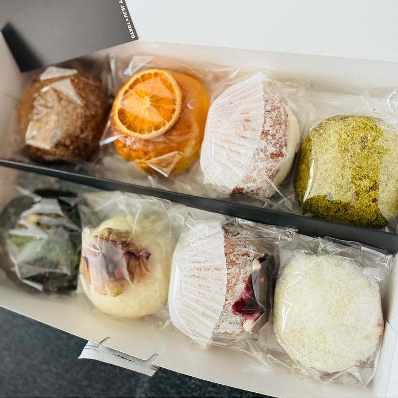 クリームドーナツ & クリームパン(ABEBE BAKERY JEJU×TOKYO)