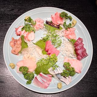 刺身盛り(寿司居酒屋 樽)