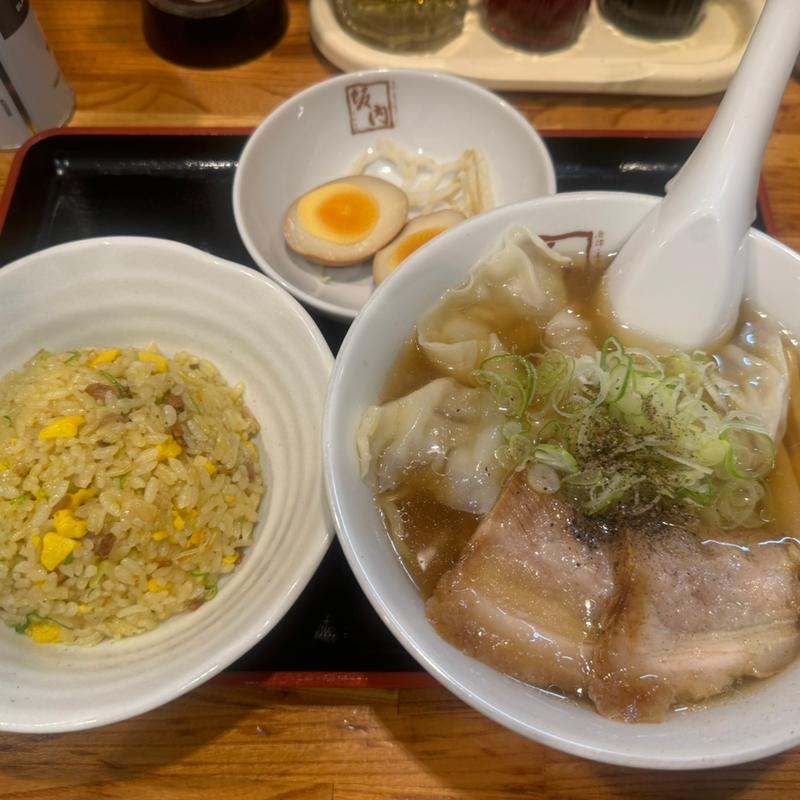半チャーハン半ラーメンセット(喜多方ラーメン 坂内 歌舞伎町店)