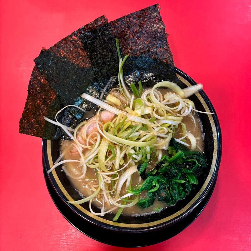 ネギラーメン(家系ラーメン王道家直伝 青森野呂家)