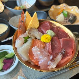 海鮮丼(海鮮亭 東海)