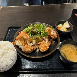 おろしザンギ定食(なるとキッチン 渋谷店)