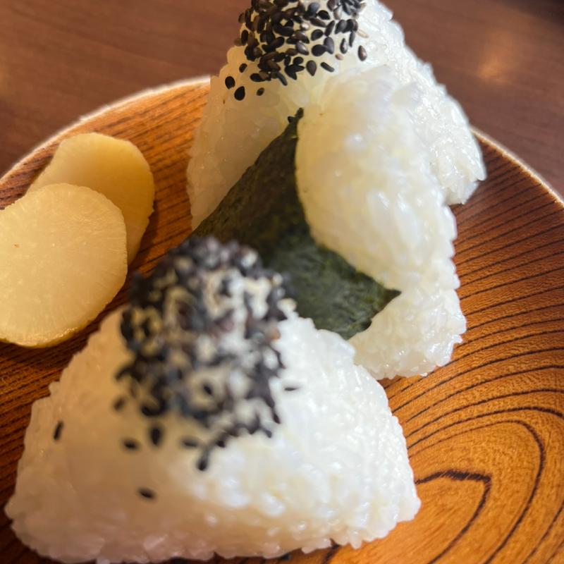 おむすび(骨付鳥 一鶴 土器川店)