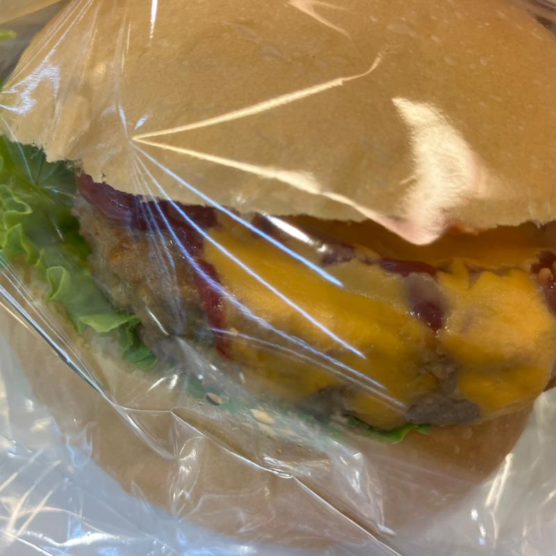 チーズバーガー(ラ・ムー 岸和田カンカン店)