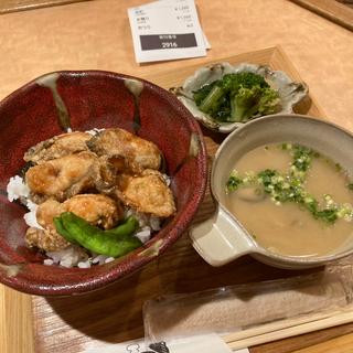 牡蠣丼定食(赤坂 山ね家 )