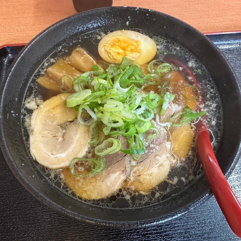 (ラーメン金成)