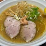 和コク鮭だし味噌ラーメン(札幌鮭ラーメン麺匠赤松)
