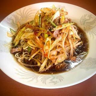 ピリ辛ねぎ冷やし中華(屯てい )