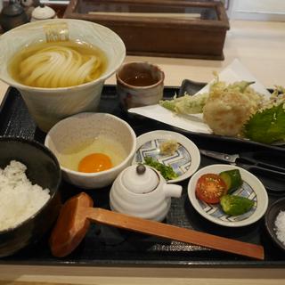 ひやかけの野菜天セット(本格手打うどん 大河)