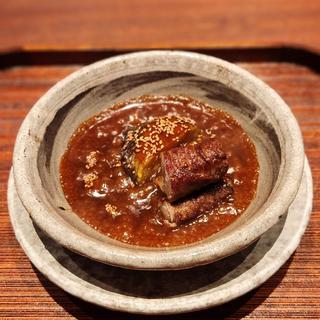 牛蒡の和牛巻き 賀茂茄子 中国の赤味噌ソース(廣澤)