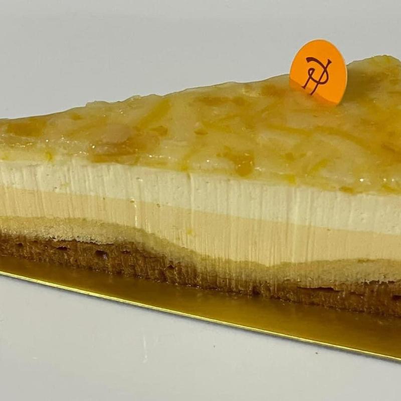 チーズケーキアンフィニマンシトロン(ピエールエルメ)