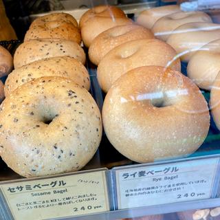 セサミベーグル・ライ麦ベーグル(バニトイベーグル 川越店)