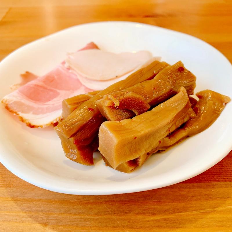 トッピングめんま・肉増し(中華そば 貴の香)